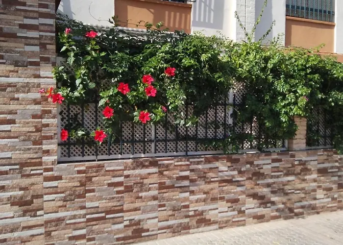 Cozy And Charming House In *