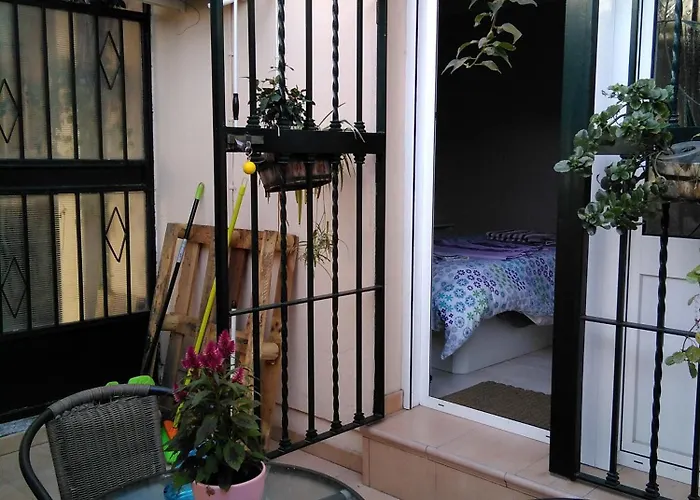 Cozy And Charming House In Sevilla